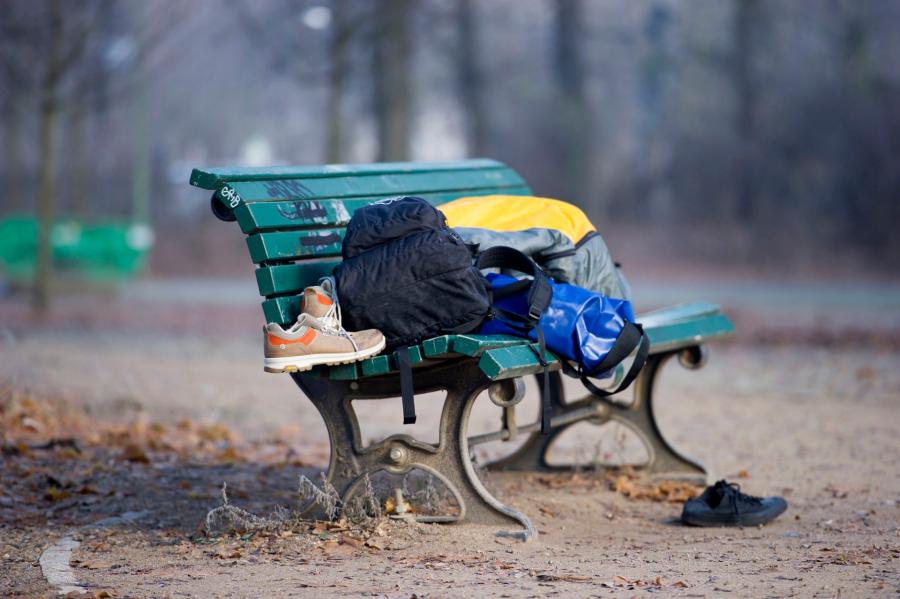 Budapesten is őrizetbe vettek már egy hajléktalant