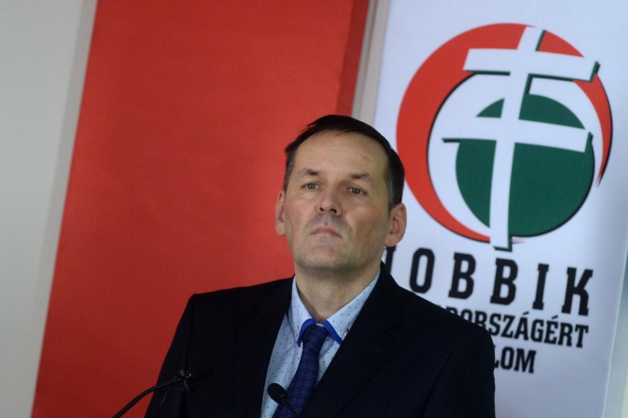 Volner János kilép a Jobbikból