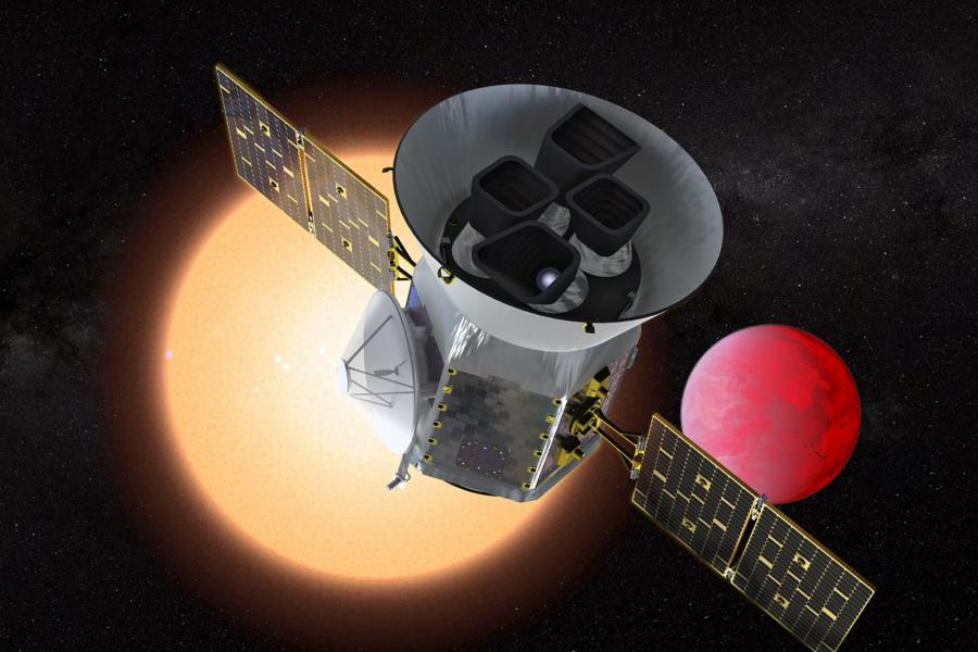 Már három exobolygót fedezett fel a TESS