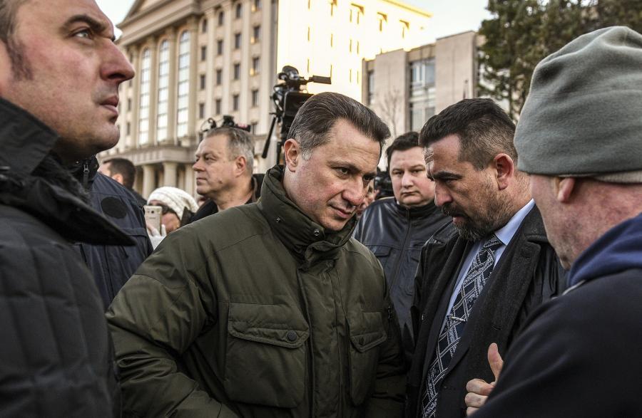 Kézről kézre adták magyar diplomaták az elítélt Gruevszkit
