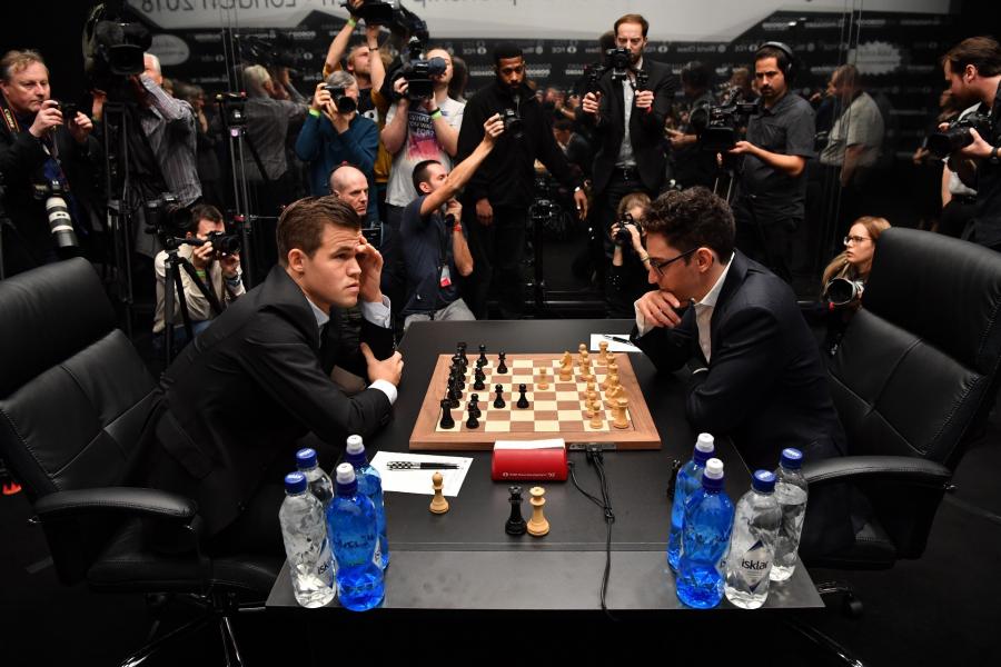 Egymillió dollárért sakkoznak, a 9. parti is döntetlennel ért véget