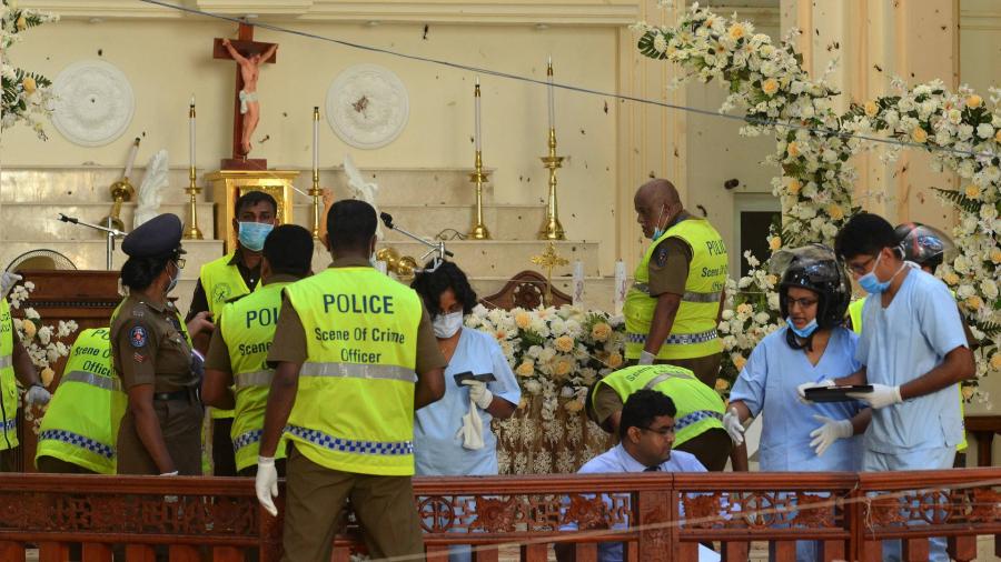 290-re emelkedett a Srí Lanka-i áldozatok száma, újabb bomba került elő