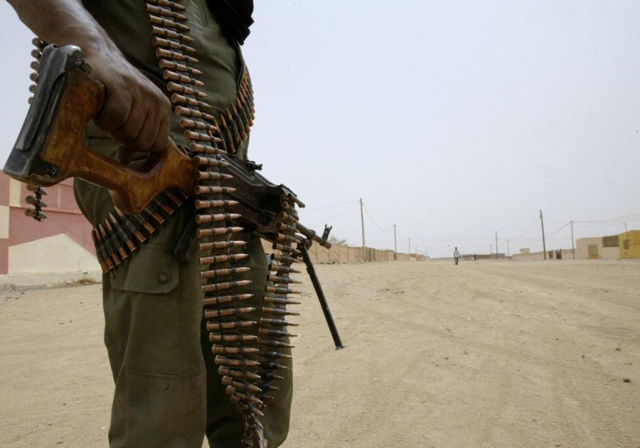 Tucatnyi katonával végeztek ismeretlen fegyveresek Maliban