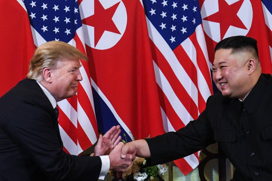 Trump Kim Dzsong Unt védi saját hírszerzése ellenében