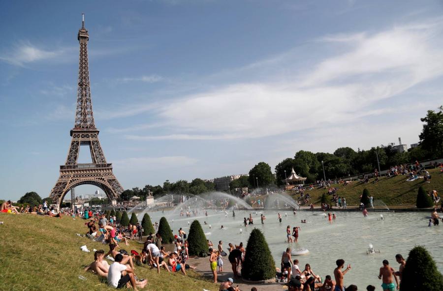 Párizs klímavészhelyzetet hirdetett