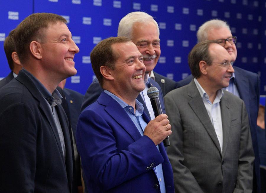 Medvegyev szerint a kormánypárt megőrizte „vezetői minőségét” a helyi választásokon