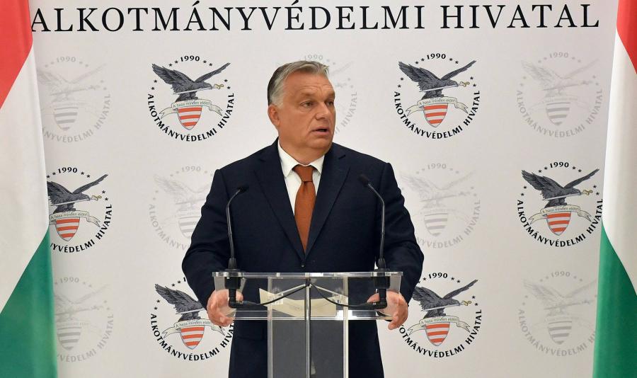 Orbán: vannak területek, ahol a szabályok nem vagy nem úgy érvényesek