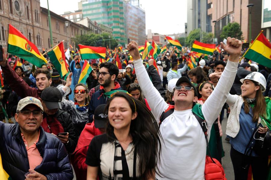 Mexikó befogadná a bolíviai elnököt