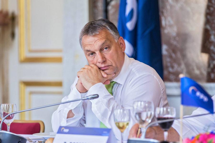 Orbán nélkül döntenek a Fidesz pártcsaládjáról