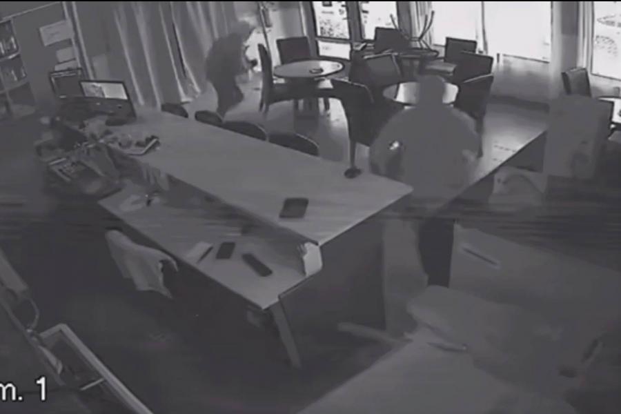Ki akart rabolni egy felvidéki kávézót, utána futnia kellett az életéért (videó)