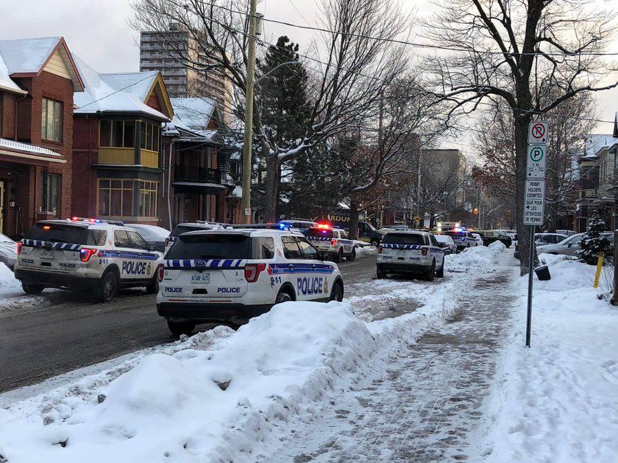 Családi házban tört ki lövöldözés a kanadai fővárosban - egy ember meghalt, a tettes menekül
