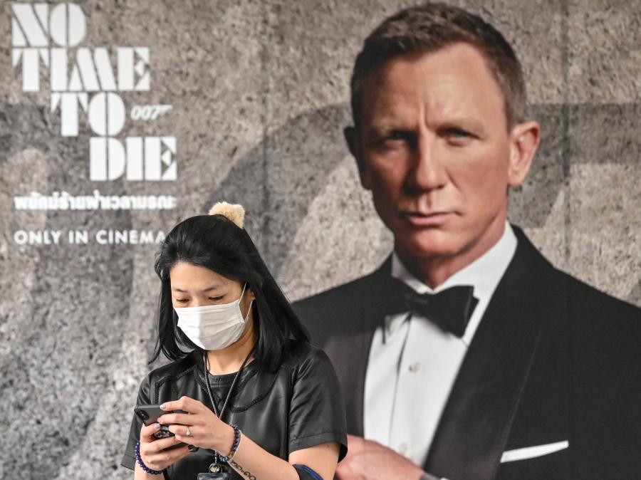 James Bond: a koronavírus miatt halasztották novemberre az új film bemutatóját