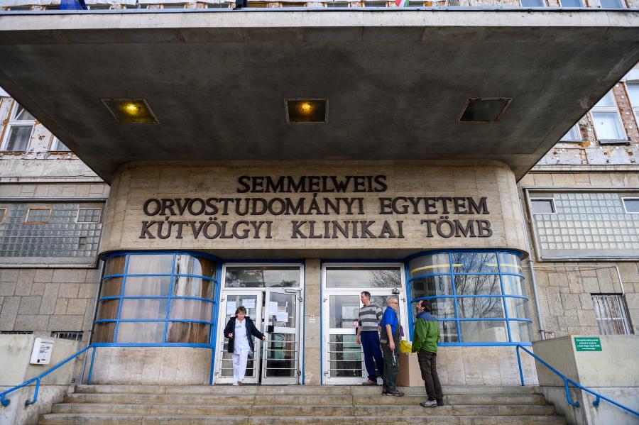A Semmelweis Egyetem is betagozódik a kormány alapítványi rendszerébe