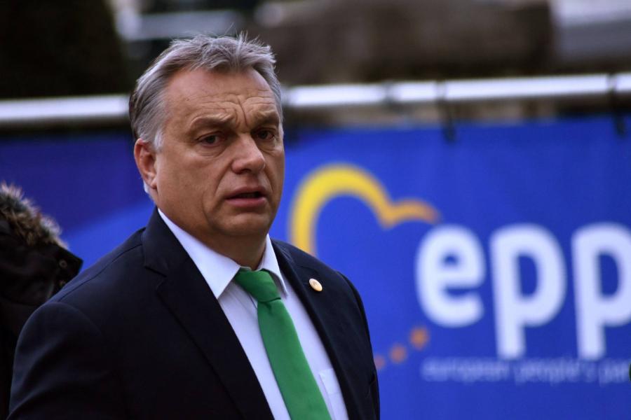 A Fidesz azonnali kizárását kezdeményezik a néppártból