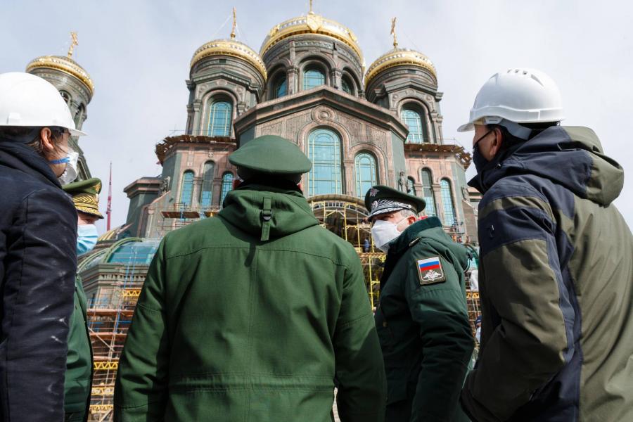 Putyin még nem vonul be szentként a Moszkva mellett épülő katonai templomba