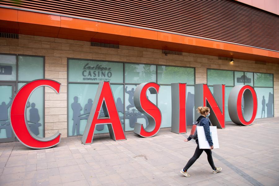 Busásan jövedelmező kaszinók: a 45 milliárdos rekordforgalom közel harmada lett nyereség
