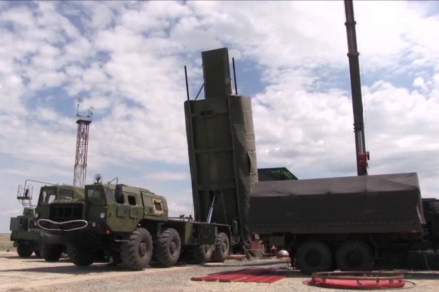 Harcias választ küldött a NATO Putyinnak, újrakezdődhet a rakétaverseny
