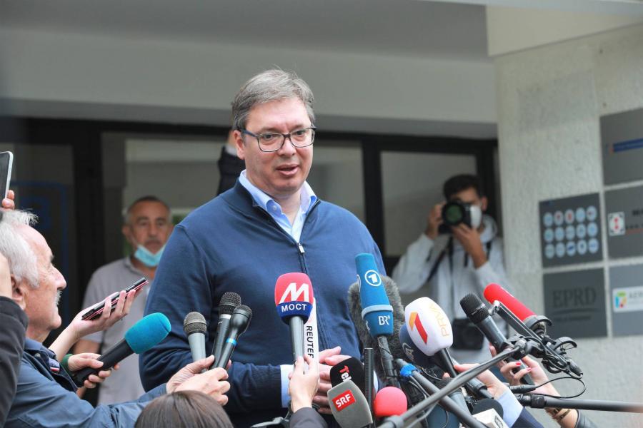 Vucic bejelentette a Szerb Haladó Párt győzelmét