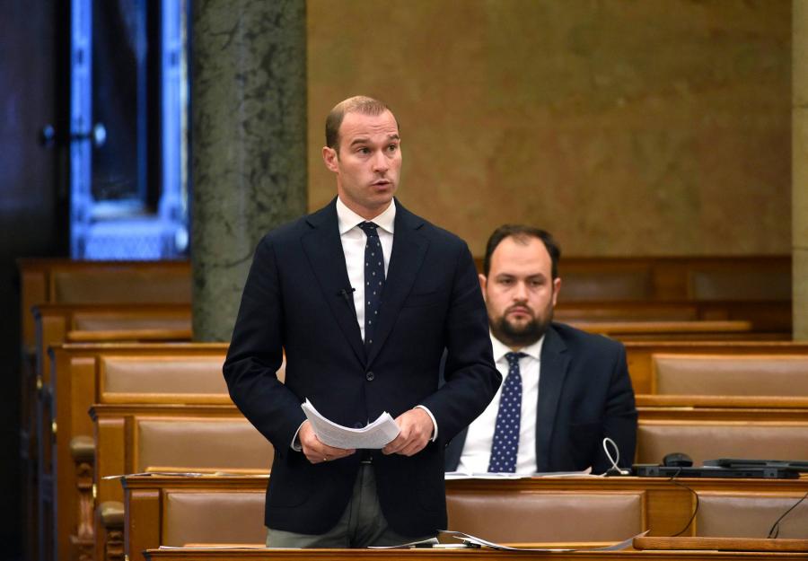 A Fidesz arra kérheti a kormányt: vegye el a fővárostól a Lánchidat