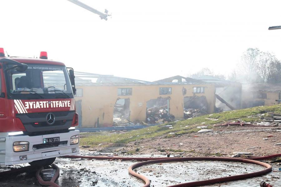 Robbanássorozat egy török tűzijátékgyárban -  többen meghaltak, rengeteg a sérült (videók)