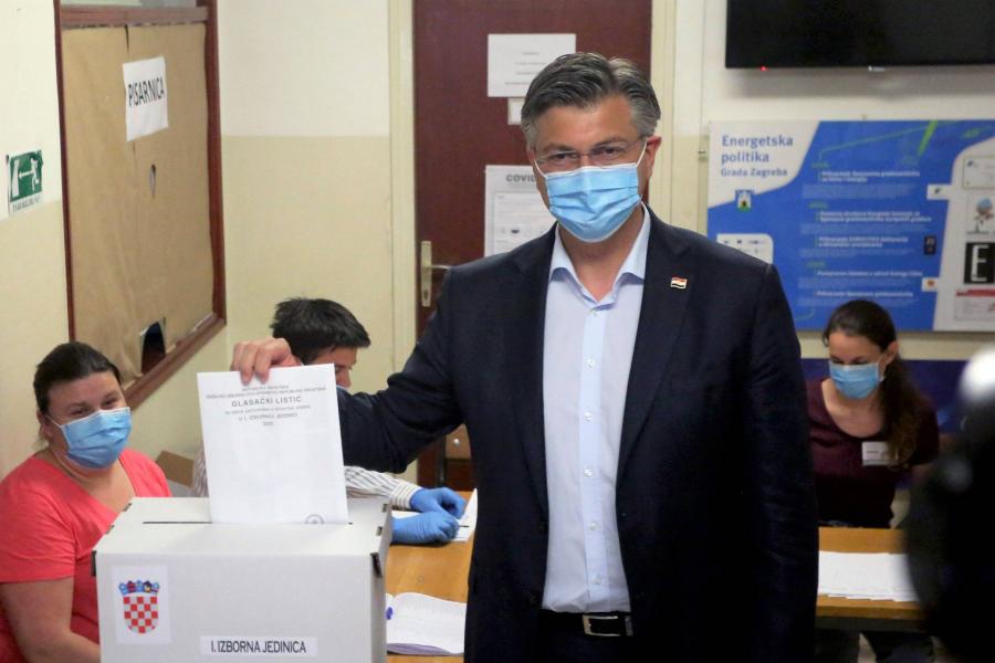 Exit poll: sima jobboldali győzelem Horvátországban