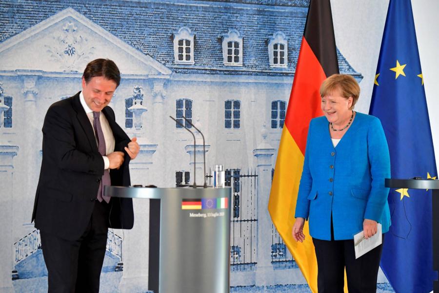 Merkel elkezdte lebegtetni a hitelcsomagról és a büdzséről szóló megállapodást