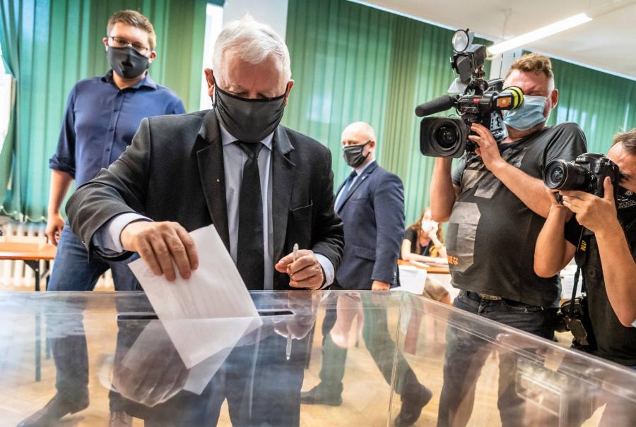 Teljesen átalakul a lengyel kormány