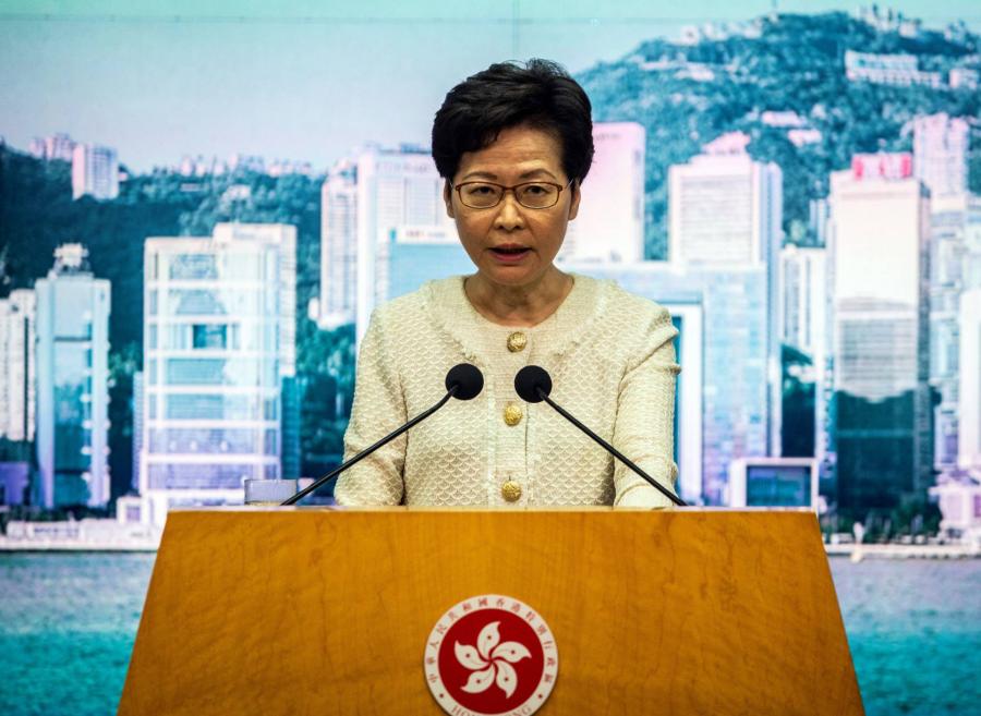 Amerika bekeményít: nem üzletelhet velük több hongkongi és kínai vezető
