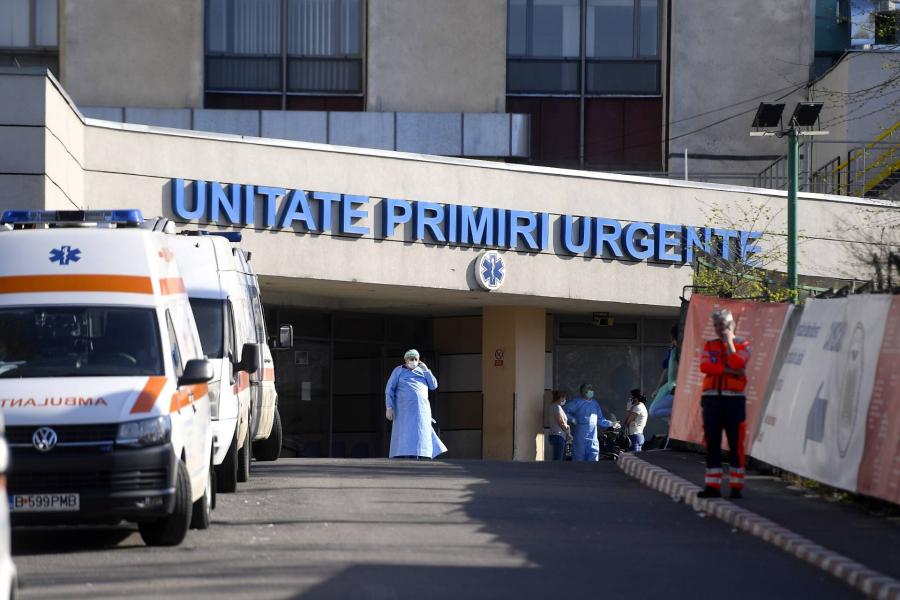 Koronavírus-rekord Romániában: egyszerre több mint félezer súlyos beteget ápolnak az intenzíven
