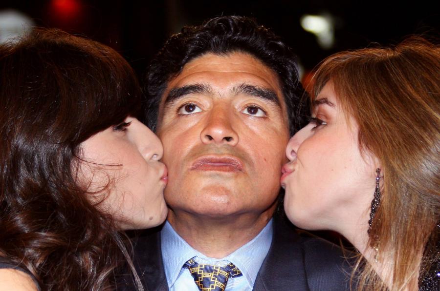 Isten keze 60 éves - Boldog szülinapot Maradona!