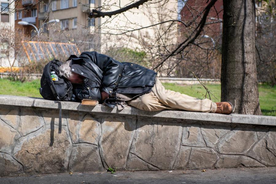 Halálra fagyott egy 43 éves hajléktalan férfi Nagykanizsán
