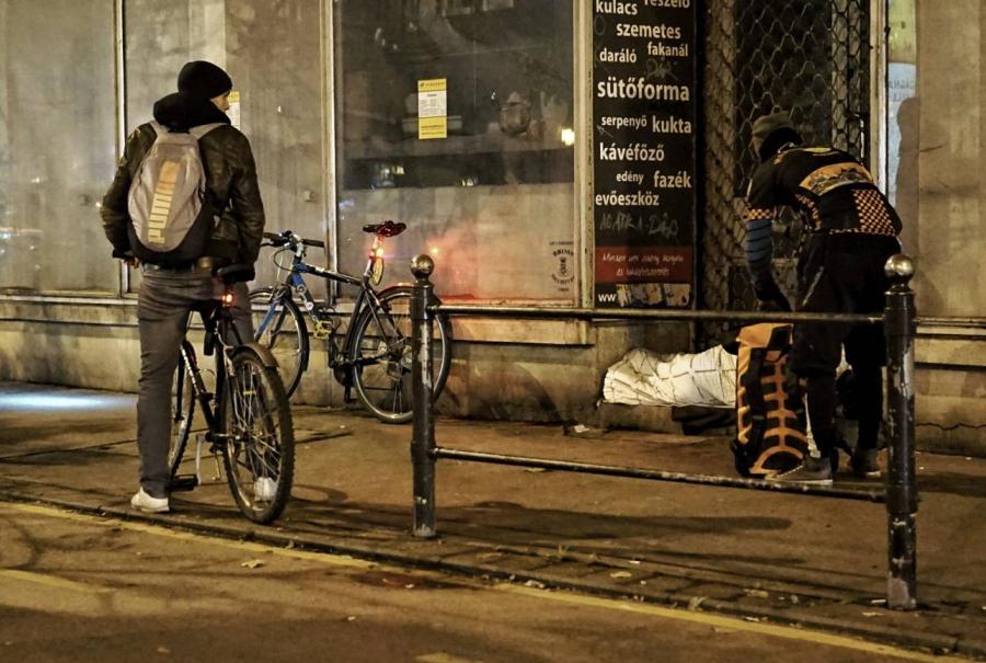 31 ezer szendviccsel segít decemberben a Budapest Bike Maffia