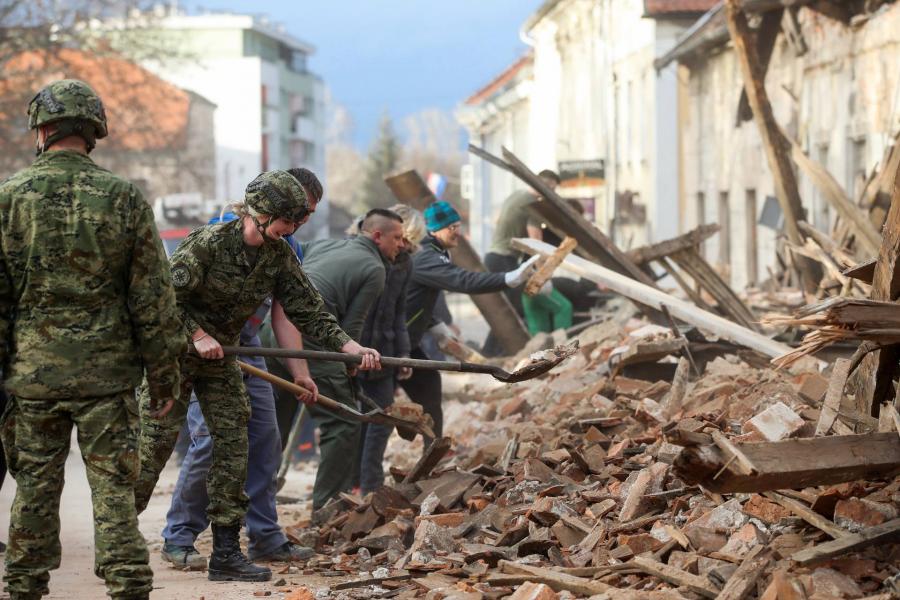 Magyar katolikus segítség a horvátországi földrengés károsultjainak