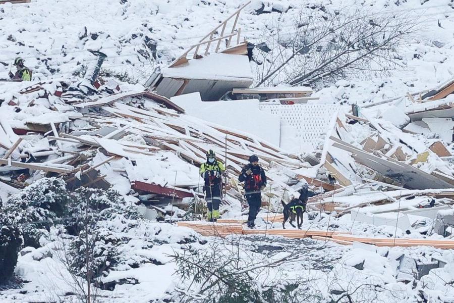 Már négy halálos áldozata van a norvégiai földcsuszamlásnak