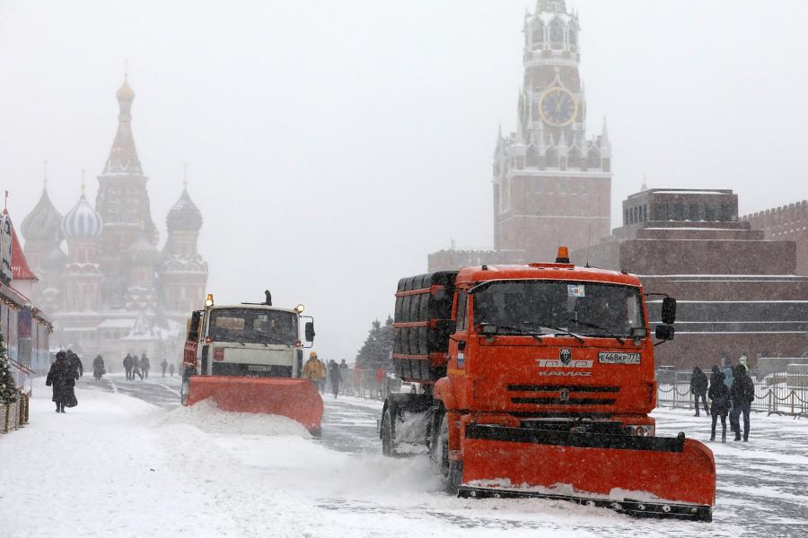 Félméteres hóra számítanak Moszkvában