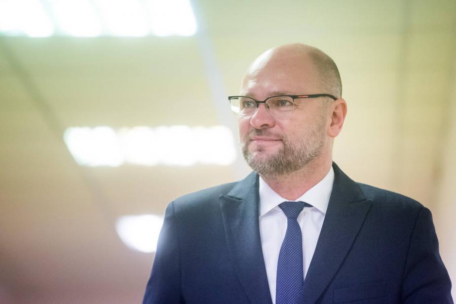 Tovább háborúzik egymással a szlovák gazdasági miniszter és a kormányfő