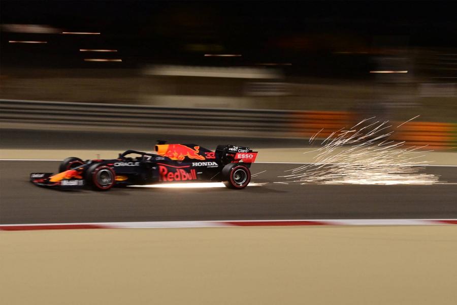 Verstappen volt a legjobb a bahreini nagydíj második szabadedzésén