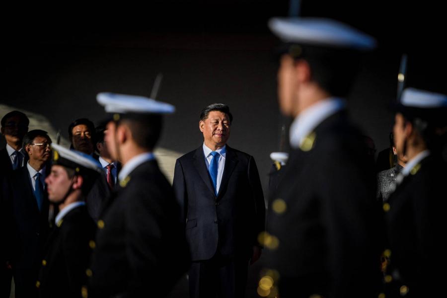 Kína nyugtatgatja a világot: erősödnek, de nem törnek hegemóniára