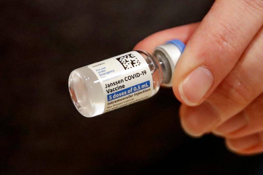 Továbbra is ajánlja az Európai Gyógyszerügynökség a Janssen vakcináját