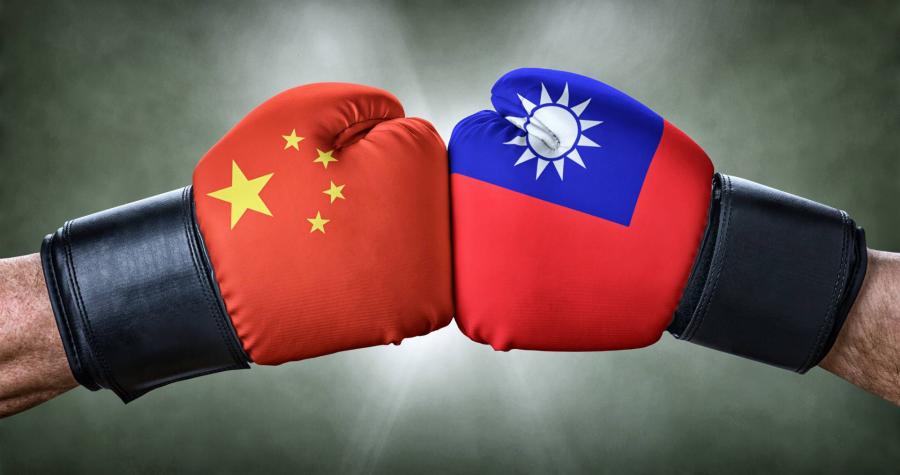 Egymásnak feszült Kína és Tajvan hadereje