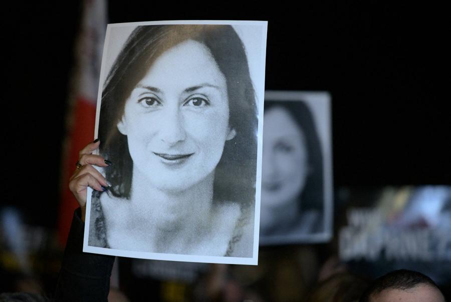 Meggyilkolt máltai újságíró: a felelősök elszámoltatását sürgeti az ET emberi jogi biztosa
