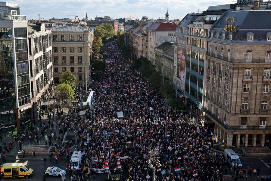 A Fidesz már tudni véli, miért támadja a DK a Békemenetet