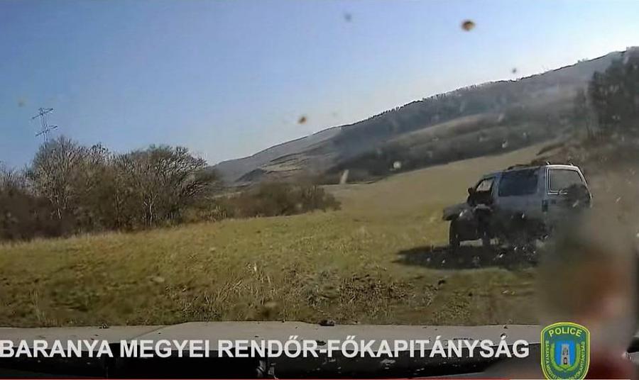Áthajtott a rendőrön az intézkedés elől menekülő autós (videó)