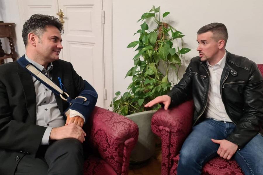 Hiába fogadta Márki-Zay Jakabot, a Jobbik elnöke egyelőre látni sem akar hetedik frakciót