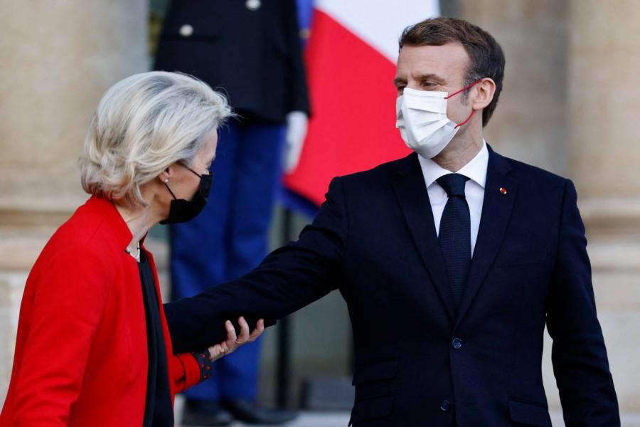 A francia elnök szerint a párbeszéd nem engedmény