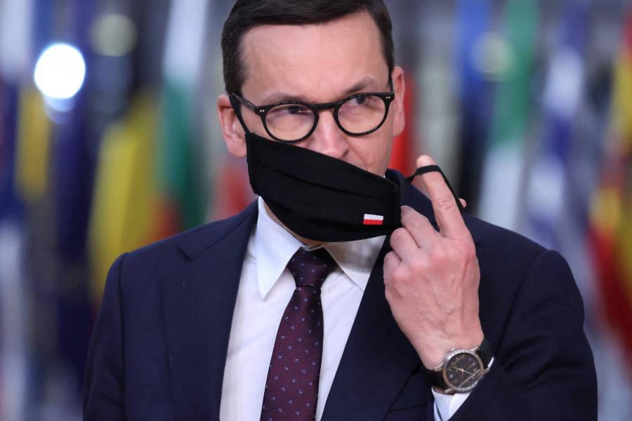 Nem fizet az EU, teljes zűrzavarba süllyedt a „lengyel rend”