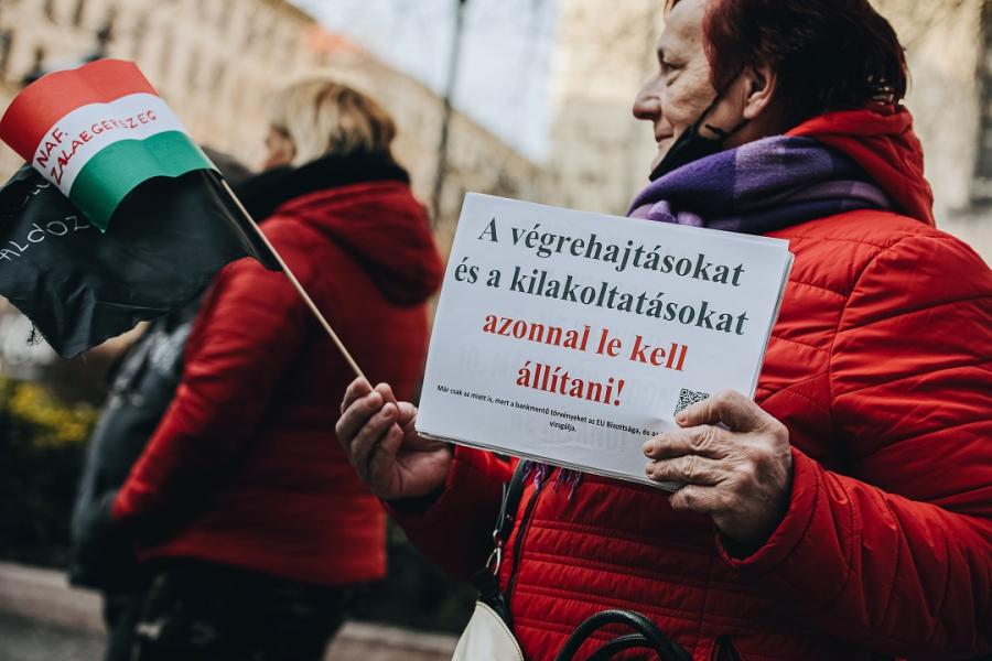 Kötelező továbbképzésre küldik a végrehajtókat Magyarországon