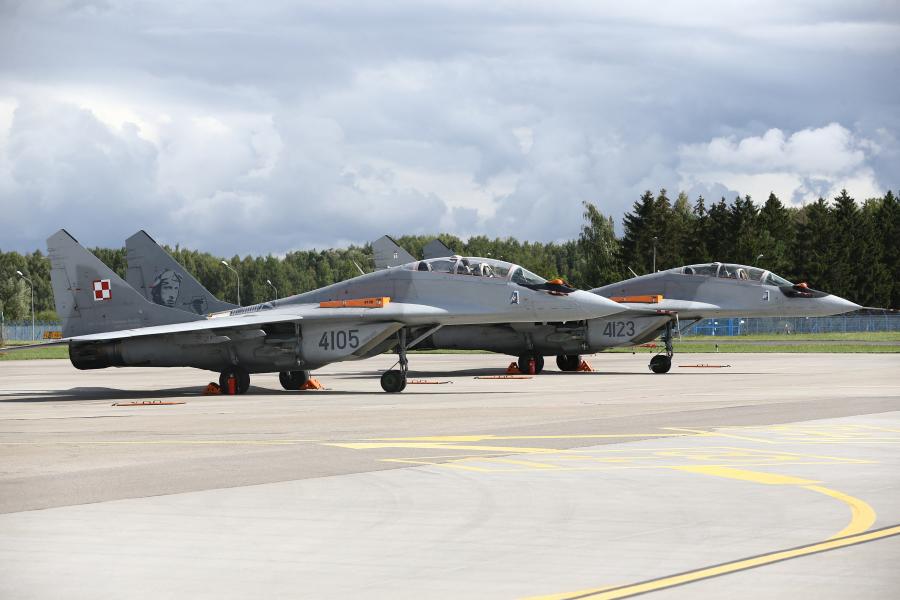 Varsó felajánlja MIG-29-es repülőgépeit Ukrajnának 