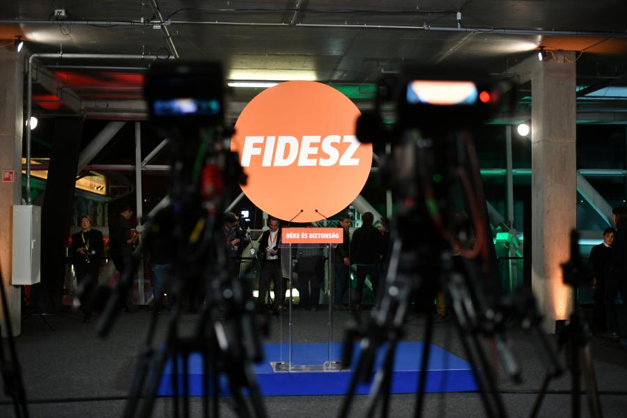 IDEA Intézet: mélypontra kerülhetett a Fidesz támogatottsága, de az ellenzék sem örülhet