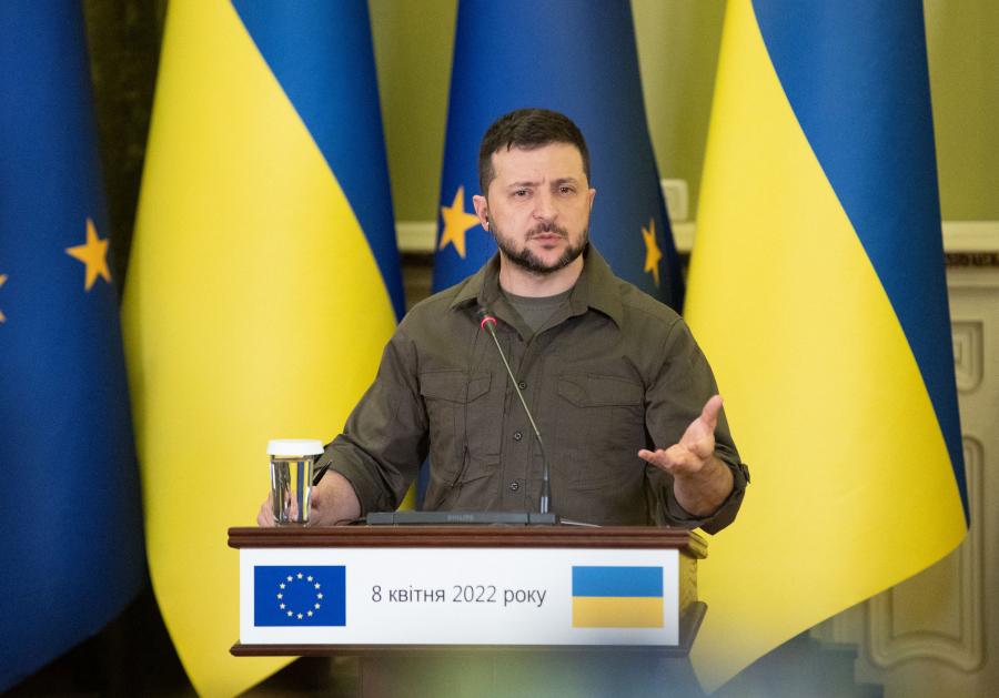 Az egyik EU-tagország miniszterelnöke bizonyítékokat követelt Volodimir Zelenszkijtől, hogy nem megrendezett jelenet volt a bucsai tömegmészárlás